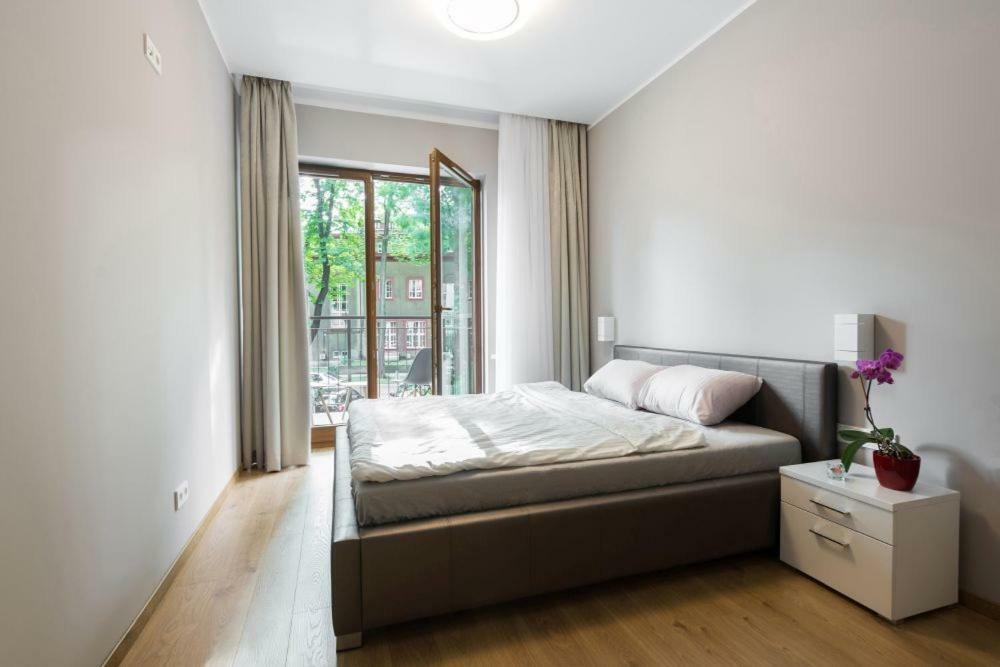 Pawia Apartments Modern Краков Экстерьер фото