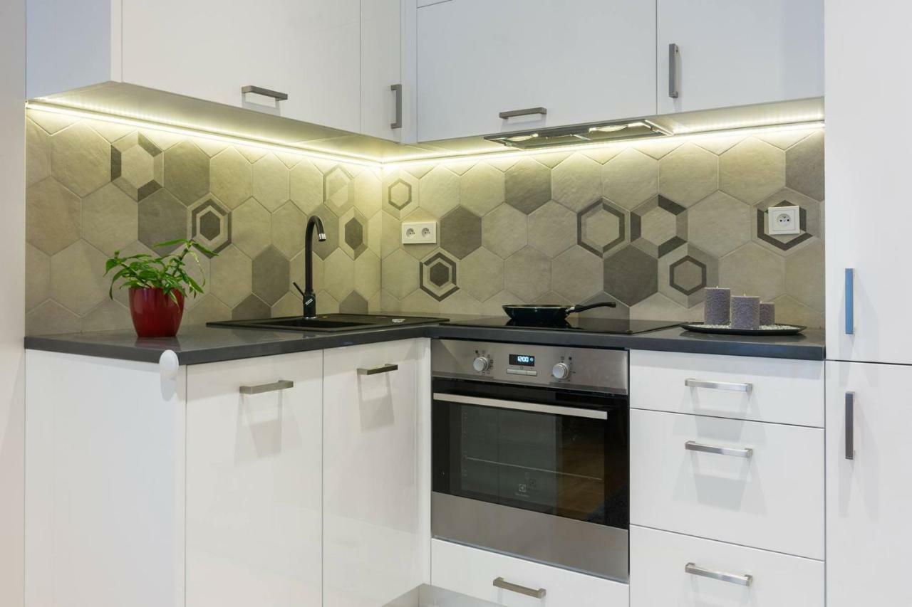 Pawia Apartments Modern Краков Экстерьер фото